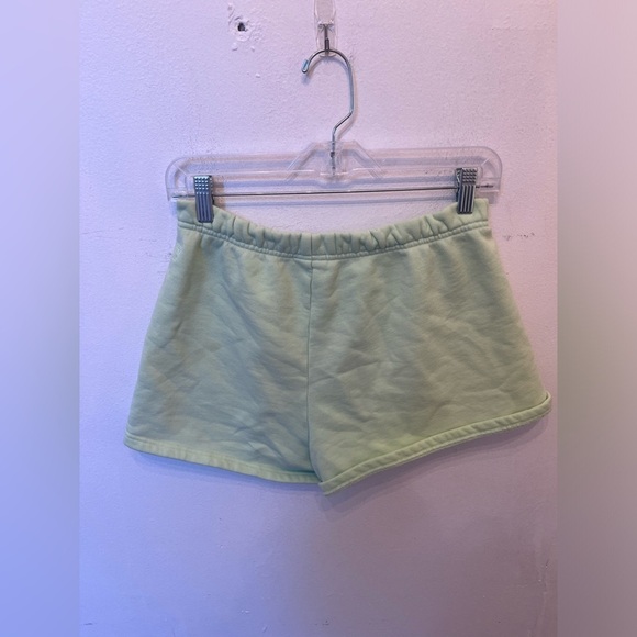 TNA Green Athletic Shorts Elastic Waistband Relaxed Fit - Picture 3 of 5